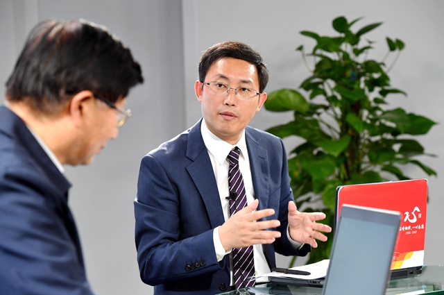 繼往不平凡，珍惜五年奮進(jìn)所取得的成就、經(jīng)驗