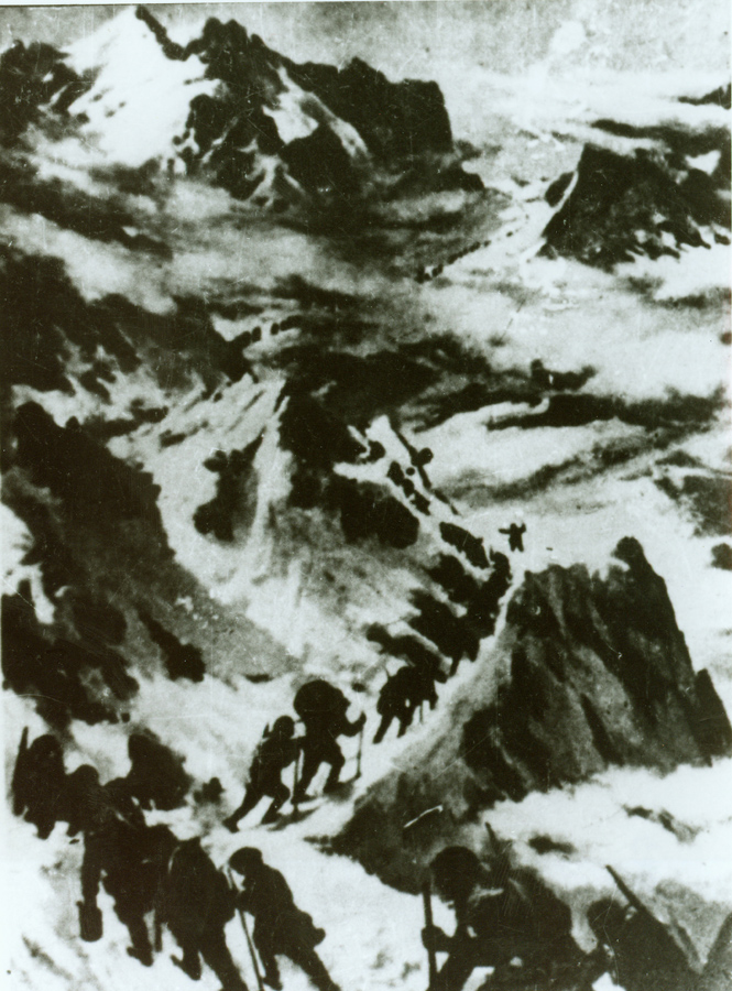 ↑資料圖片：紅軍過打鼓山。（圖片由陸軍第16集團(tuán)軍某紅軍團(tuán)提供）