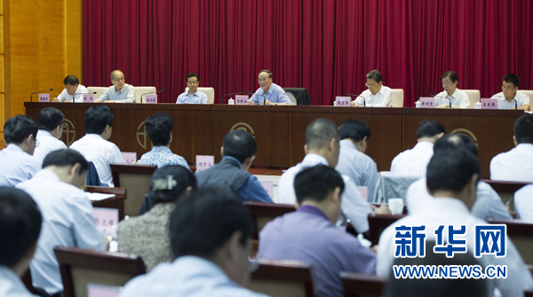 7月16日，中共中央政治局常委、中央紀委書記、中央巡視工作領(lǐng)導小組組長王岐山在北京出席2014年中央第二輪巡視工作動員部署會并講話。新華社記者黃敬文 攝 