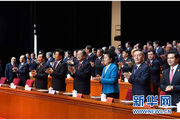 10月1日，慶祝中華人民共和國成立66周年暨新疆維吾爾自治區(qū)成立60周年大會在新疆人民會堂隆重舉行。 新華社記者 饒愛民 攝 