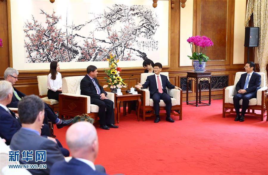 （XHDW）孟建柱會(huì)見(jiàn)首次中加高級(jí)別國(guó)家安全與法治對(duì)話(huà)加方代表團(tuán)