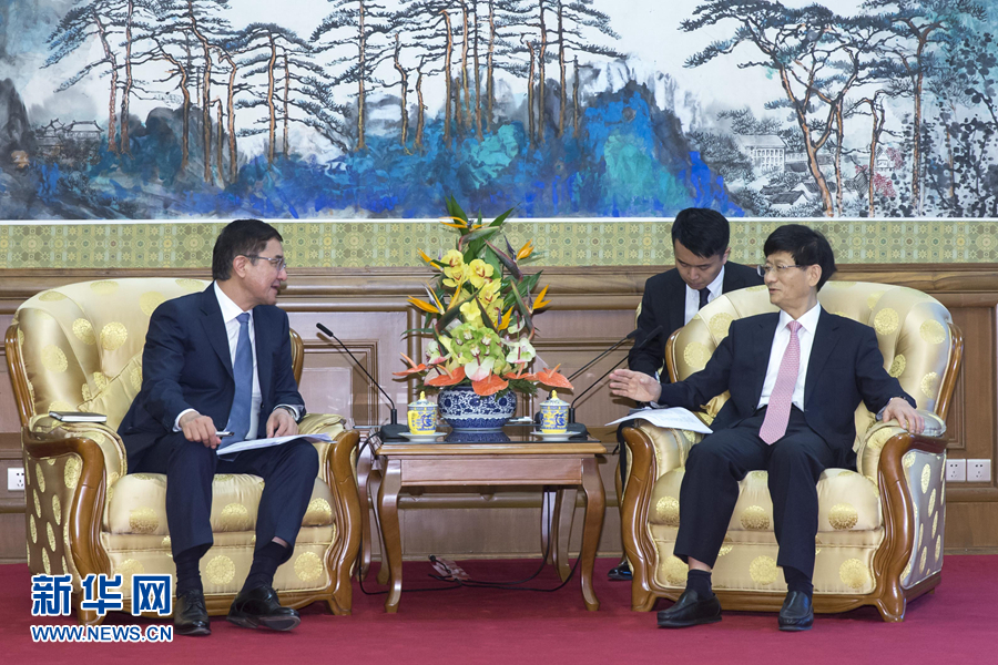 7月19日，中共中央政治局委員、中央政法委書記孟建柱在北京會(huì)見烏茲別克斯坦副總理庫奇卡羅夫。 新華社記者崔新鈺攝