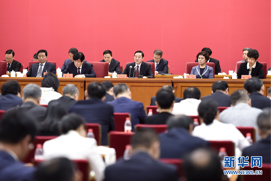9月20日，中國電視藝術(shù)家協(xié)會(huì)第六次全國代表大會(huì)在北京召開。中共中央政治局委員、中央書記處書記、中宣部部長劉奇葆出席開幕式并講話。新華社記者 燕雁 攝