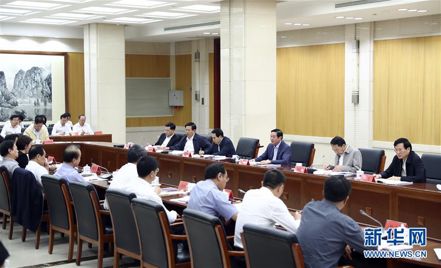 9月21日，中宣部在北京召開(kāi)中央媒體駐外機(jī)構(gòu)外宣工作座談會(huì)。中共中央政治局委員、中央書(shū)記處書(shū)記、中宣部部長(zhǎng)劉奇葆出席座談會(huì)并講話(huà)。新華社記者 謝環(huán)馳 攝 