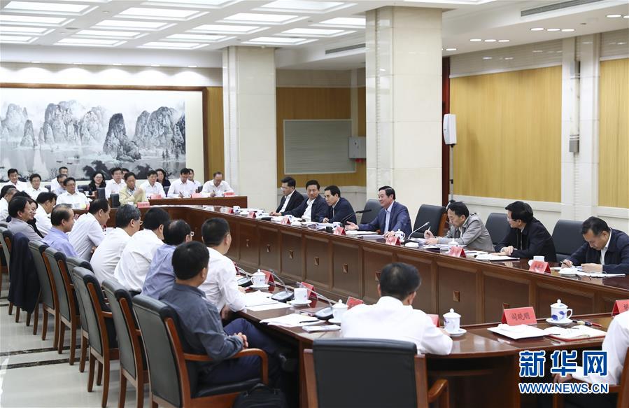 9月21日，中宣部在北京召開(kāi)中央媒體駐外機(jī)構(gòu)外宣工作座談會(huì)。中共中央政治局委員、中央書(shū)記處書(shū)記、中宣部部長(zhǎng)劉奇葆出席座談會(huì)并講話(huà)。新華社記者 謝環(huán)馳 攝 