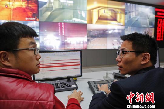 寒潮來襲上海加大對流浪、乞討等人員救助力度