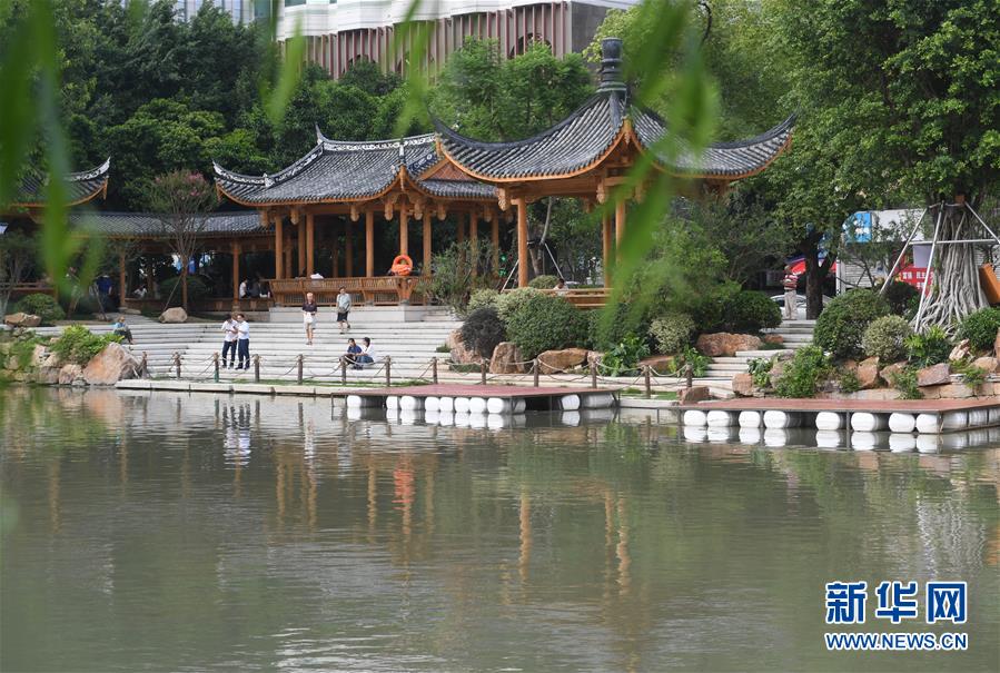 （新華全媒頭條·圖文互動）（4）為祖國驕傲，祝福偉大祖國！——國慶漫記