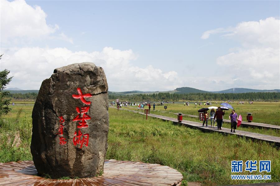 （新華全媒頭條·圖文互動(dòng)）（1）那一抹綠色，走進(jìn)越來越多人心里——河北塞罕壩續(xù)寫新時(shí)代綠色傳奇