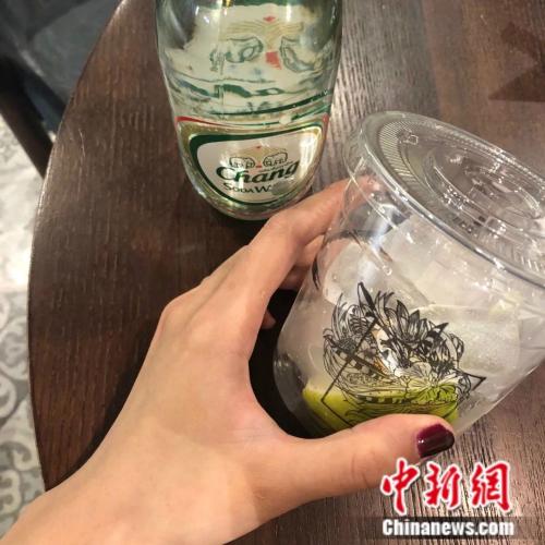 奶茶的種類已經(jīng)不再限制于“奶 茶”。來源：受訪者供圖。