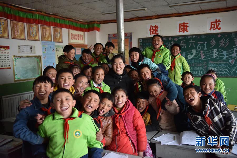 （不忘初心、牢記使命·圖文互動）（3）青春之花綻放五千米云端——記扎根海拔最高縣小學教師夫妻杜安東、曹曉花