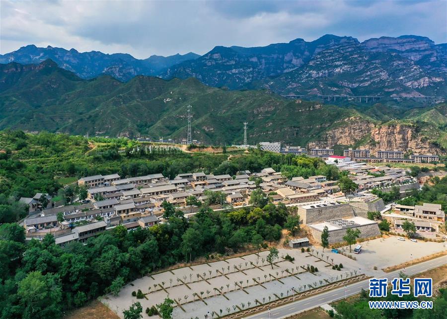 （集中連片特困地區(qū)貧困村調(diào)研行·圖文互動(dòng)）（5）只要有信心，黃土變成金——河北阜平縣駱駝灣村和顧家臺(tái)村脫貧調(diào)查