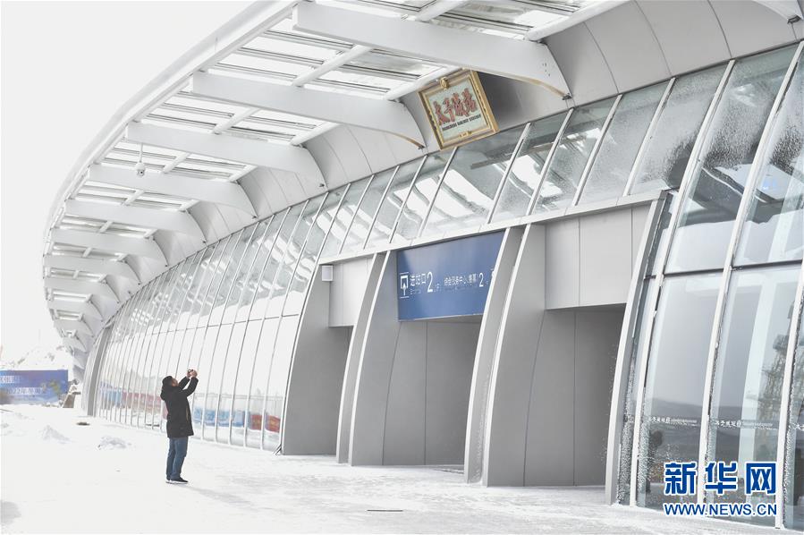 （新華全媒頭條&middot;圖文互動）（2）百年跨越，逐夢京張&mdash;&mdash;寫在京張高鐵開通暨中國高鐵突破3.5萬公里之際