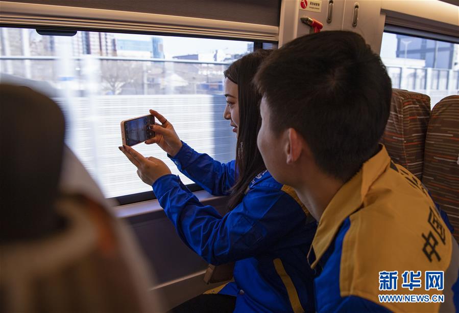 （新華全媒頭條&middot;圖文互動）（14）百年跨越，逐夢京張&mdash;&mdash;寫在京張高鐵開通暨中國高鐵突破3.5萬公里之際