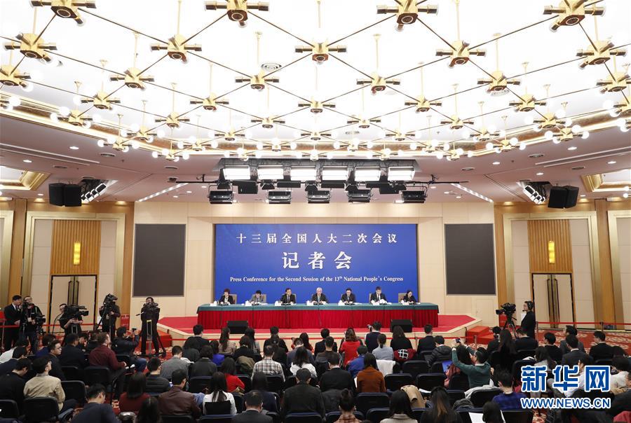 （兩會(huì)·XHDW）（1）科技部部長(zhǎng)王志剛等就“加快建設(shè)創(chuàng)新型國家”答記者問