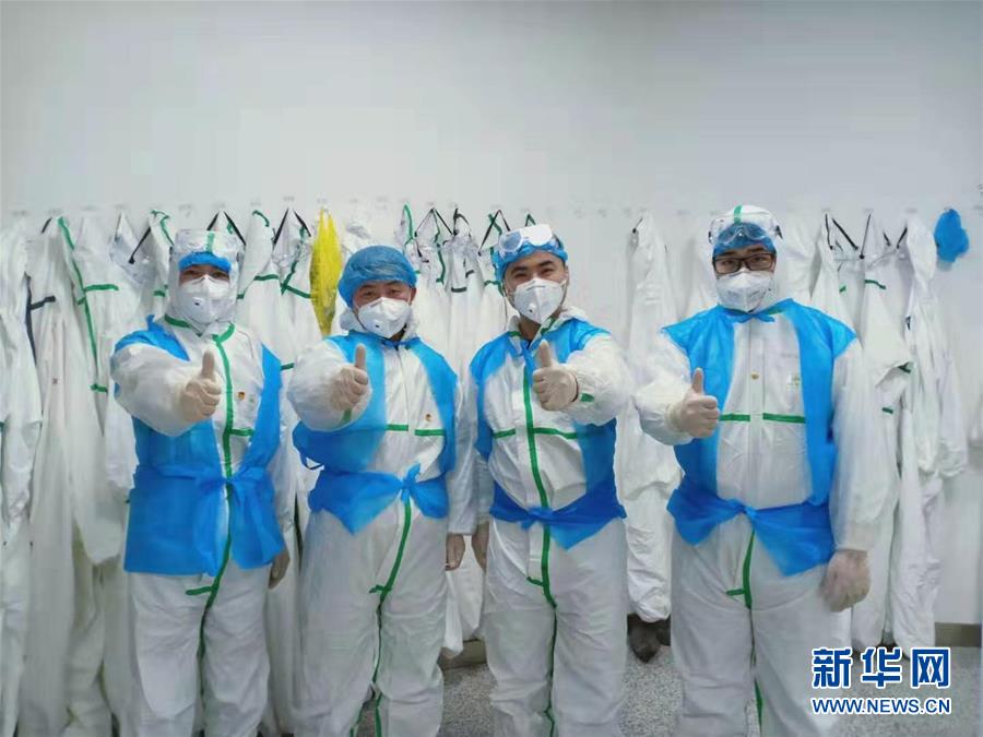 （習(xí)近平致敬的戰(zhàn)“疫”英雄·志愿者篇·圖文互動(dòng)）（2）他們，微光成炬照征程