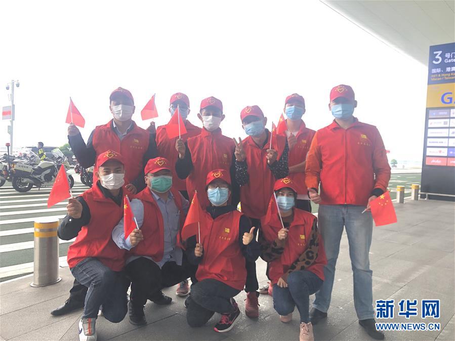 （新華全媒頭條·習(xí)近平致敬的戰(zhàn)“疫”英雄·武漢人民篇·圖文互動(dòng)）（10）壯哉，大武漢——獻(xiàn)給英雄的武漢人民