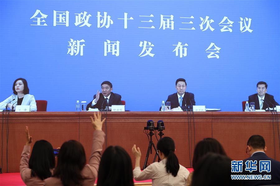 （兩會(huì)進(jìn)行時(shí)·圖文互動(dòng)）（2）初夏“回歸”，今年全國(guó)兩會(huì)怎么開(kāi)？