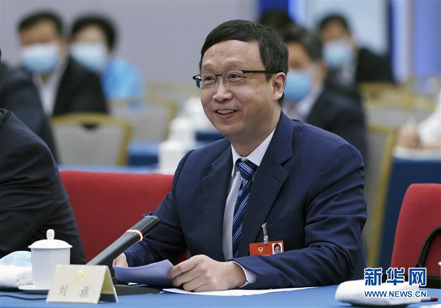 （新華全媒頭條·圖文互動(dòng)）（4）從人民中汲取磅礴力量——習(xí)近平總書(shū)記同出席2020年全國(guó)兩會(huì)人大代表、政協(xié)委員共商國(guó)是紀(jì)實(shí)
