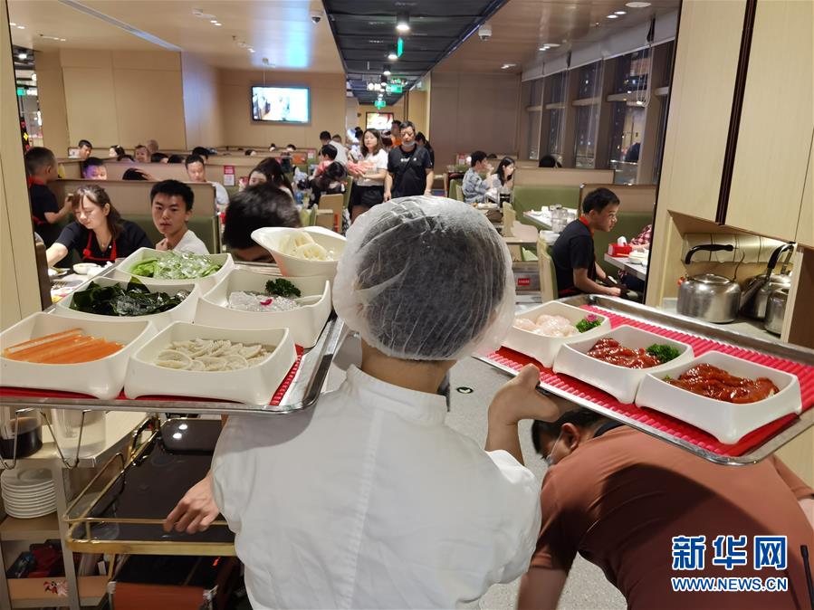 （在習近平新時代中國特色社會主義思想指引下——新時代新作為新篇章·習近平總書記關切事·圖文互動）（2）珍惜盤中餐，狠剎浪費風——各地積極行動堅決制止餐飲浪費