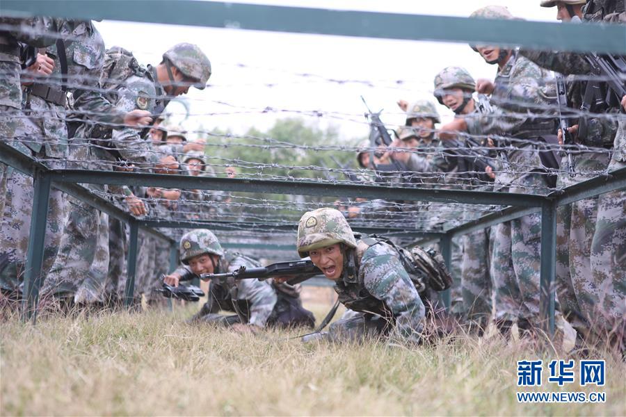 （在習(xí)近平強軍思想指引下·我們在戰(zhàn)位報告·圖文互動）（3）千里移防，鐵心跟黨走——南部戰(zhàn)區(qū)陸軍第75集團(tuán)軍某紅軍旅政治建軍、練兵備戰(zhàn)記事