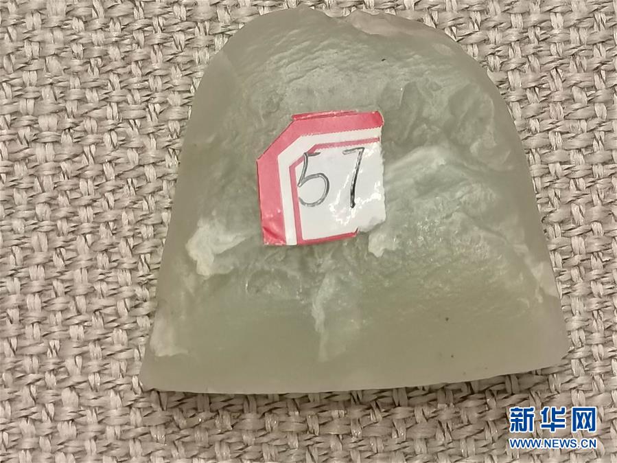 （文化視點(diǎn)·聽(tīng)文物講故事·圖文互動(dòng)）（1）豪橫！古人扛著玉斧在羅布泊打獵