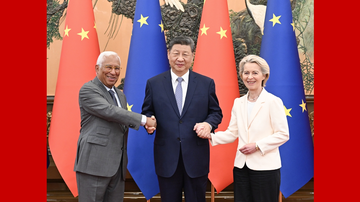 習(xí)近平會(huì)見(jiàn)歐洲理事會(huì)主席科斯塔、歐盟委員會(huì)主席馮德萊恩