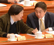馮鞏、馮驥才出席政協(xié)全體會議