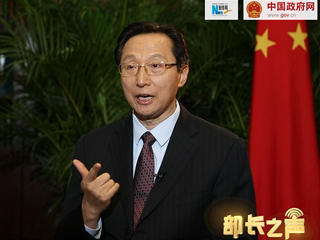 輪作休耕本質(zhì)上是讓耕地休養(yǎng)生息，更重要的是有利于提高糧食產(chǎn)能。