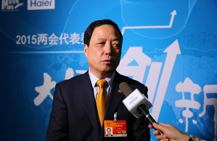 “一個(gè)技術(shù)點(diǎn)上的創(chuàng)新，形成一個(gè)體系的技術(shù)創(chuàng)新，再形成一個(gè)體系的標(biāo)準(zhǔn)。”