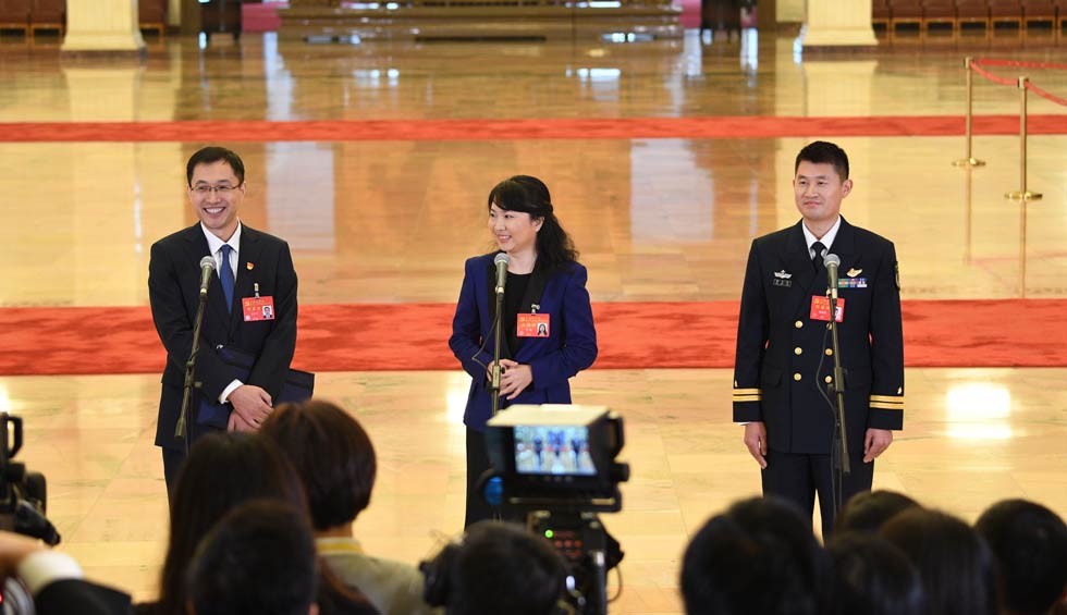 孟祥飛、李媛、曹先建接受采訪