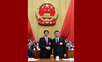 習(xí)近平當(dāng)選國(guó)家主席、中央軍委主席