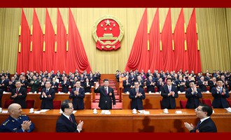 習(xí)近平當(dāng)選國(guó)家主席、中央軍委主席