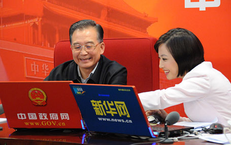 [回顧]2009年溫家寶總理接受中國政府網(wǎng)、新華網(wǎng)專訪