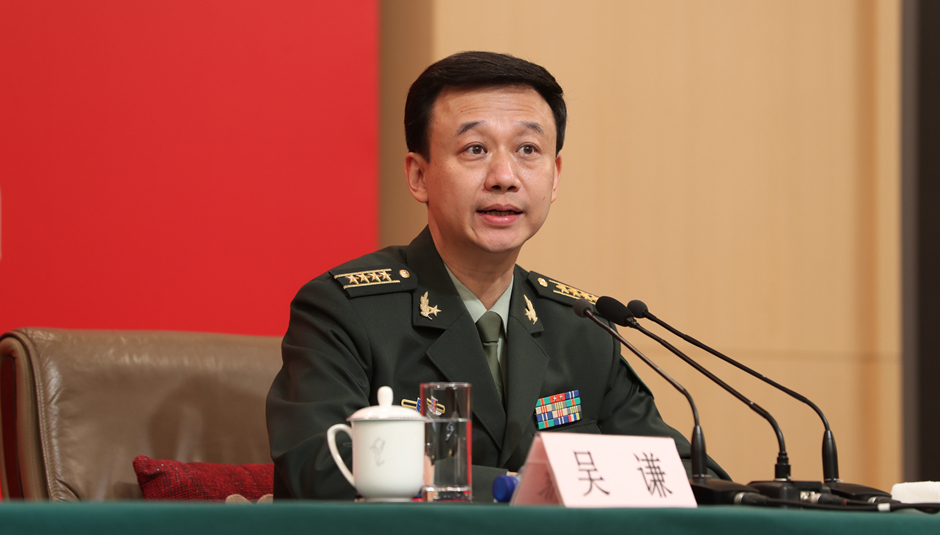 國防部新聞局局長、國防部新聞發(fā)言人吳謙大校介紹相關(guān)情況