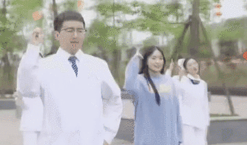 四川打疫苗神曲刷屏 《趕緊打》花絮來了！