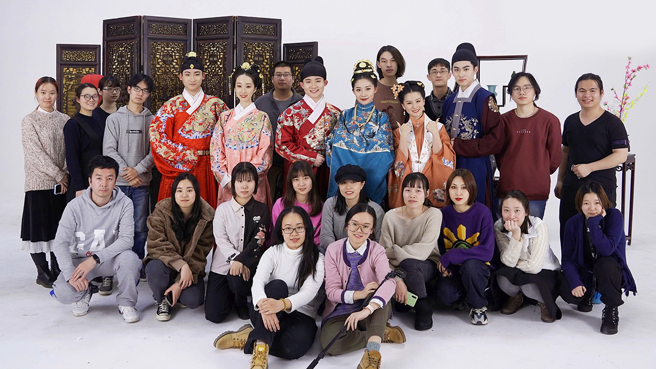 追夢中國人|維京：漢服春晚，一個講了十年的故事