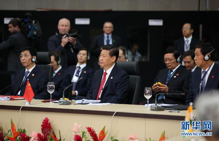 7月15日，國家主席習(xí)近平在巴西福塔萊薩出席金磚國家領(lǐng)導(dǎo)人第六次會晤。 新華社記者 蘭紅光 攝 