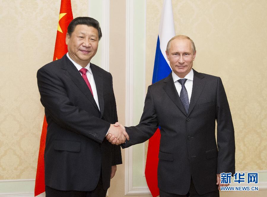 9月11日，中國國家主席習(xí)近平在塔吉克斯坦首都杜尚別會見俄羅斯總統(tǒng)普京。 新華社記者 黃敬文 攝 