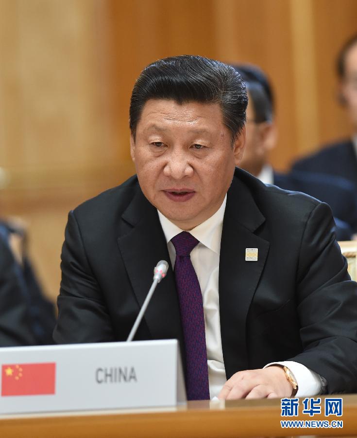 7月9日，金磚國(guó)家領(lǐng)導(dǎo)人第七次會(huì)晤在俄羅斯烏法舉行。中國(guó)國(guó)家主席習(xí)近平、俄羅斯總統(tǒng)普京、巴西總統(tǒng)羅塞夫、印度總理莫迪、南非總統(tǒng)祖馬出席。這是習(xí)近平發(fā)表題為《共建伙伴關(guān)系　共創(chuàng)美好未來(lái)》的主旨講話。新華社記者 饒愛(ài)民 攝 