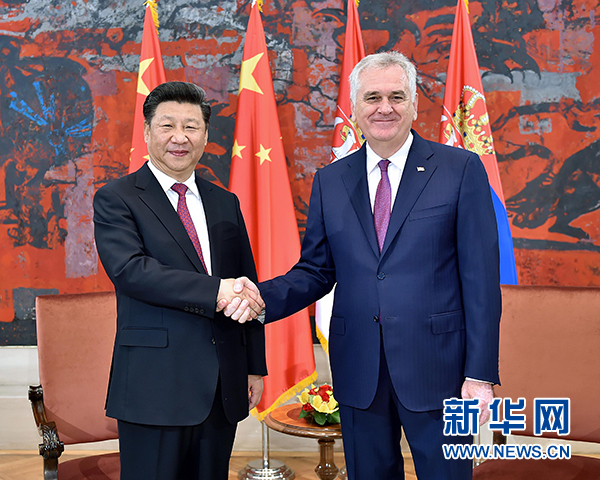 6月18日，國(guó)家主席習(xí)近平在貝爾格萊德同塞爾維亞總統(tǒng)尼科利奇舉行會(huì)談。 新華社記者 李濤 攝 