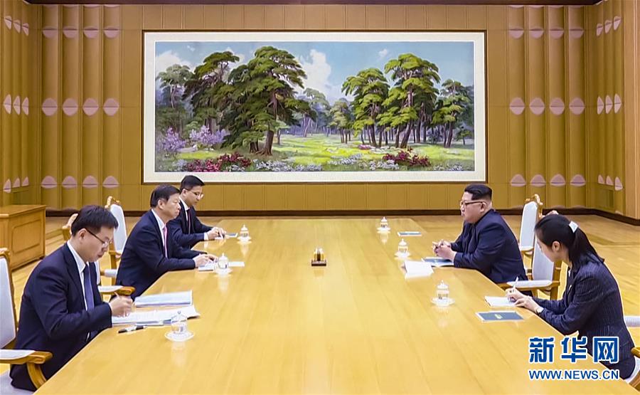 （新華網(wǎng)）金正恩會見中聯(lián)部部長、中國藝術(shù)團團長宋濤 