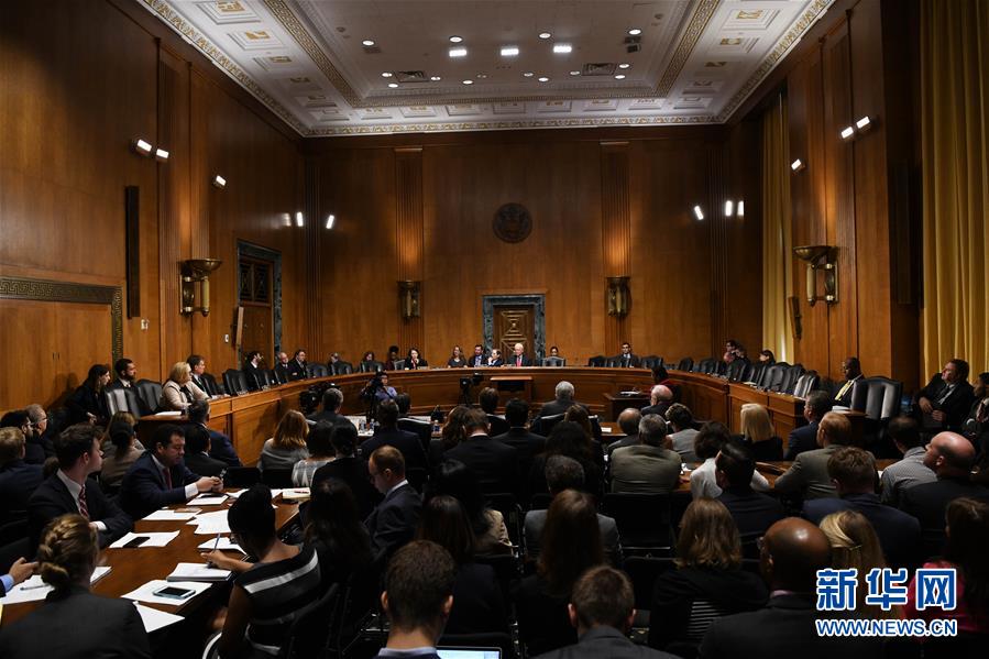 （XHDW&middot;圖文互動(dòng)）（1）特寫(xiě)：關(guān)稅陰云下美汽車行業(yè)憂心忡忡