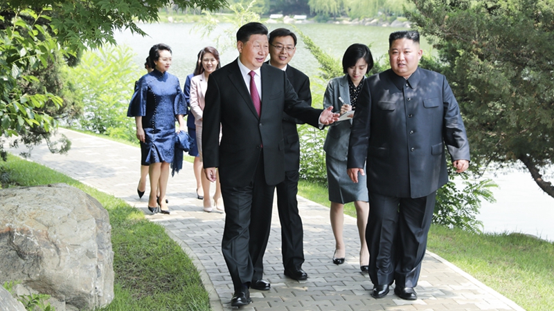 習(xí)近平會(huì)見(jiàn)朝鮮勞動(dòng)黨委員長(zhǎng)、國(guó)務(wù)委員會(huì)委員長(zhǎng)金正恩